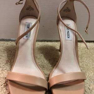 Steve Madden Minimalist Heel